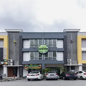 2* Hotel Clover